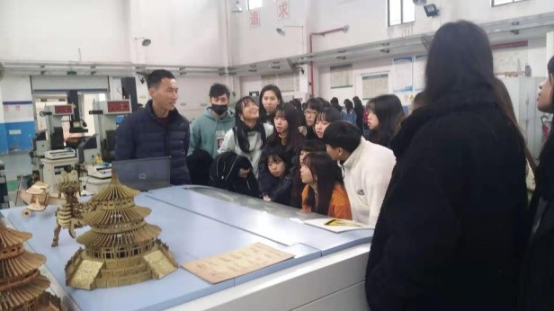澳门嘉诺撒聖心中学至工程培训中心工业体验