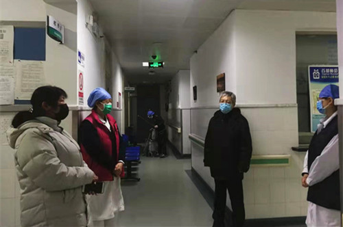 【战疫情】纪委书记李中奇到校医院走访疫情防控工作