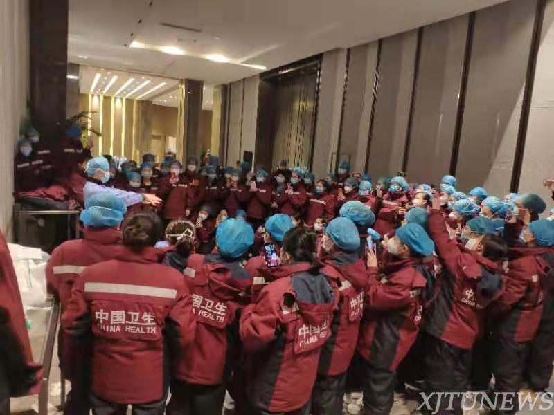 【众志成城克时艰】陕西第二批援鄂医疗队：发挥交大教学特长，狠抓自我防护培训