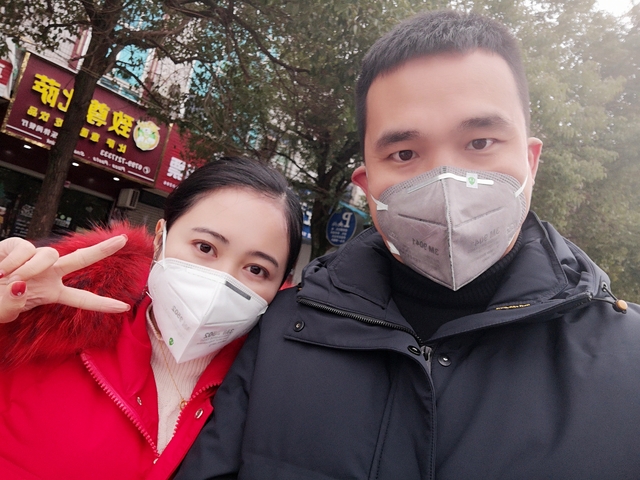 SUIBE战“疫”在行动|疫情当前，辅导员用爱与责任为学生守护“晴空”