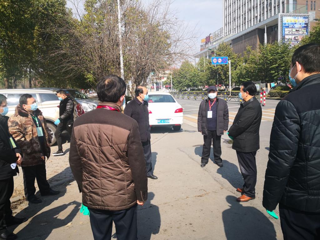 【同心抗疫】市人大常委会副主任吴康年一行来校指导疫情防控工作