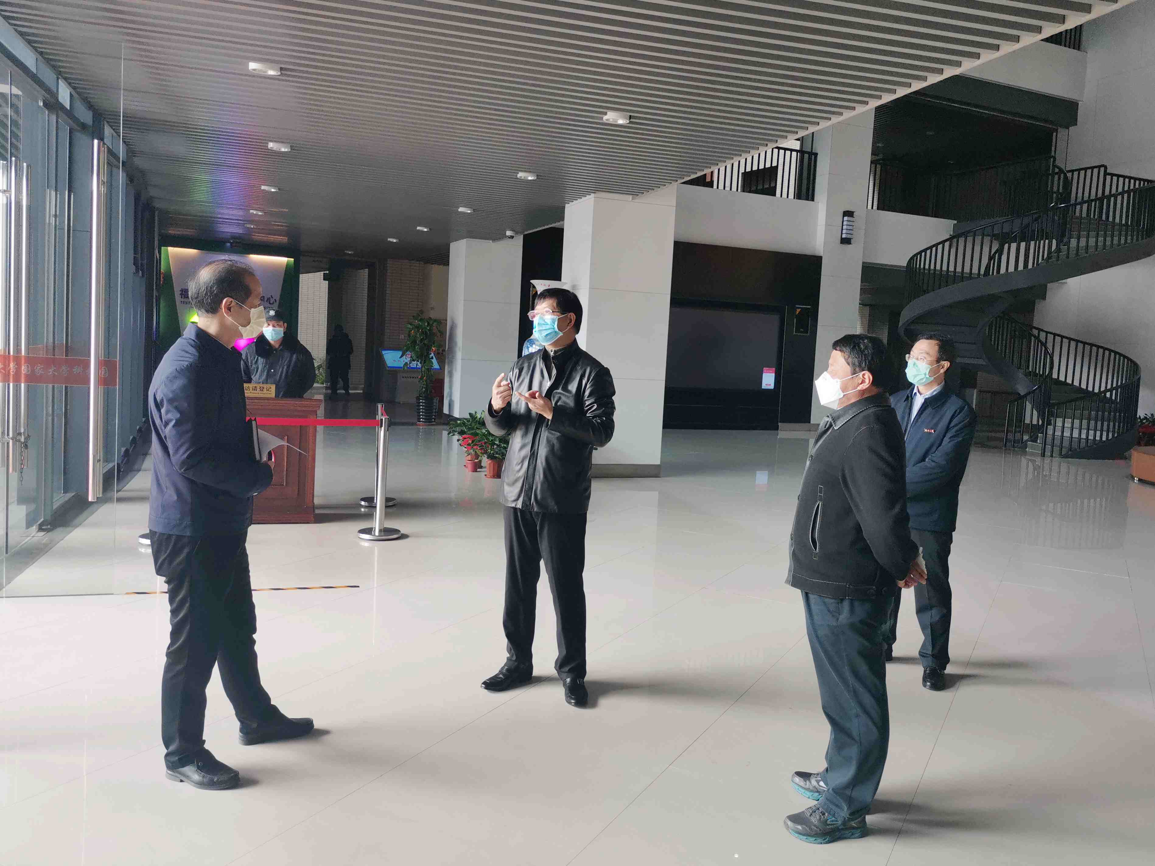 【战疫情】校领导检查国家大学科技园疫情防控工作