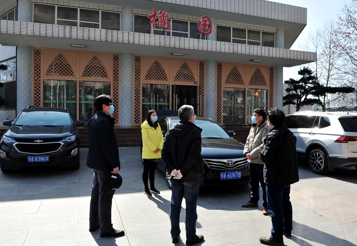 【战“疫”快报】校领导巡查校园疫情防控工作