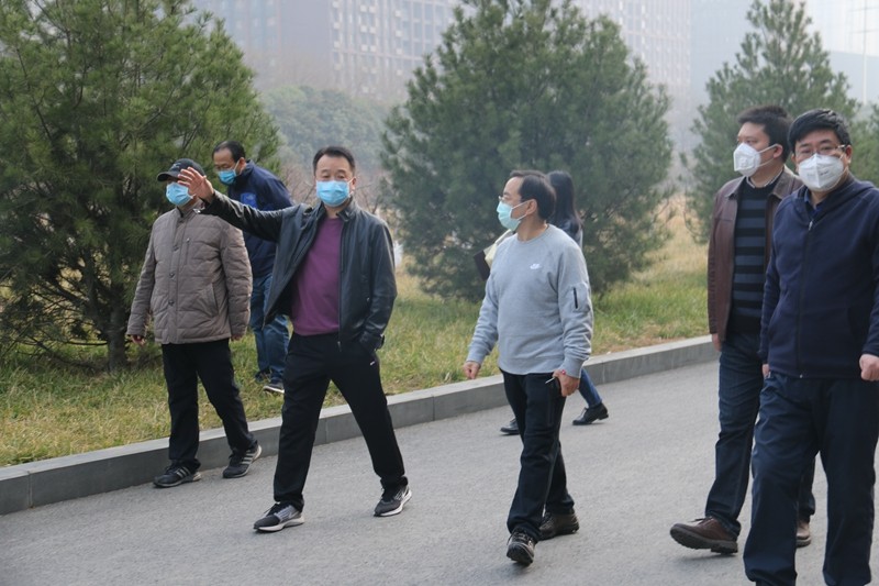 【战疫情，我们在行动】抓紧抓实防控工作统筹做好开学准备
