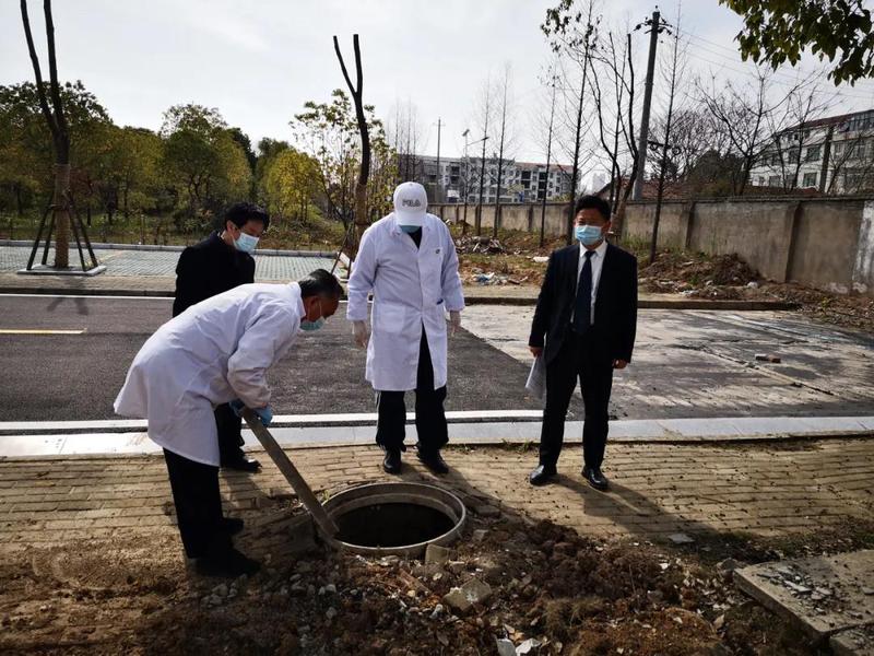 【黄师抗疫】校领导检查防控和复学准备工作