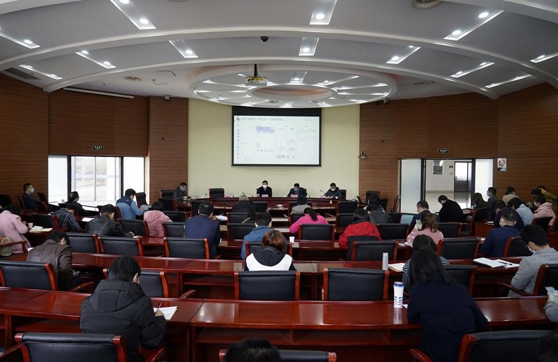 【疫情防控】学校召开新冠肺炎疫情防控工作领导小组办公室扩大会部署近期疫情防控重点工作