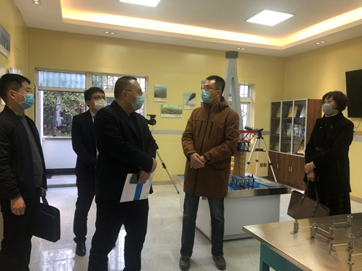 西安市科技局副局长任晖来校调研科技成果就地转化工作