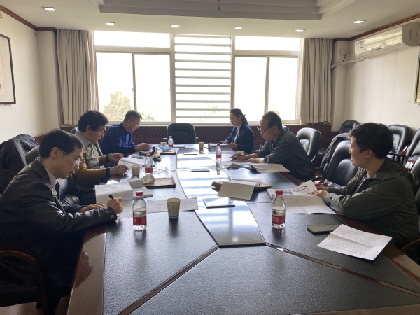 “立足岗位抗疫情—女教职工在行动”主题征文比赛活动圆满结束