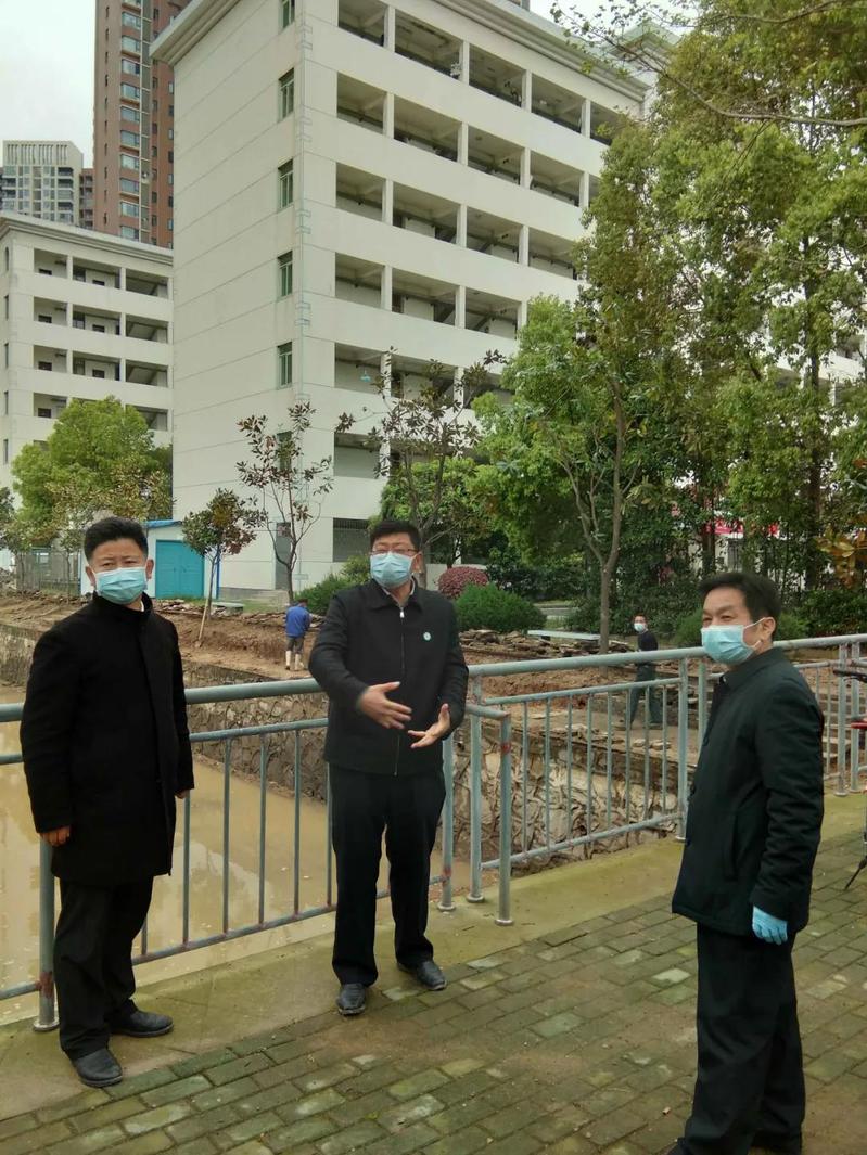 【黄师抗疫】校领导检查复学准备工作