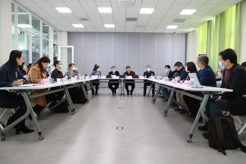 校党委书记杨振斌调研本科人才培养工作
