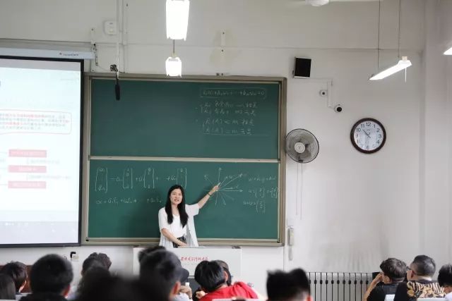 最美教师｜黄丽娟：不改初心做学生的领航灯塔