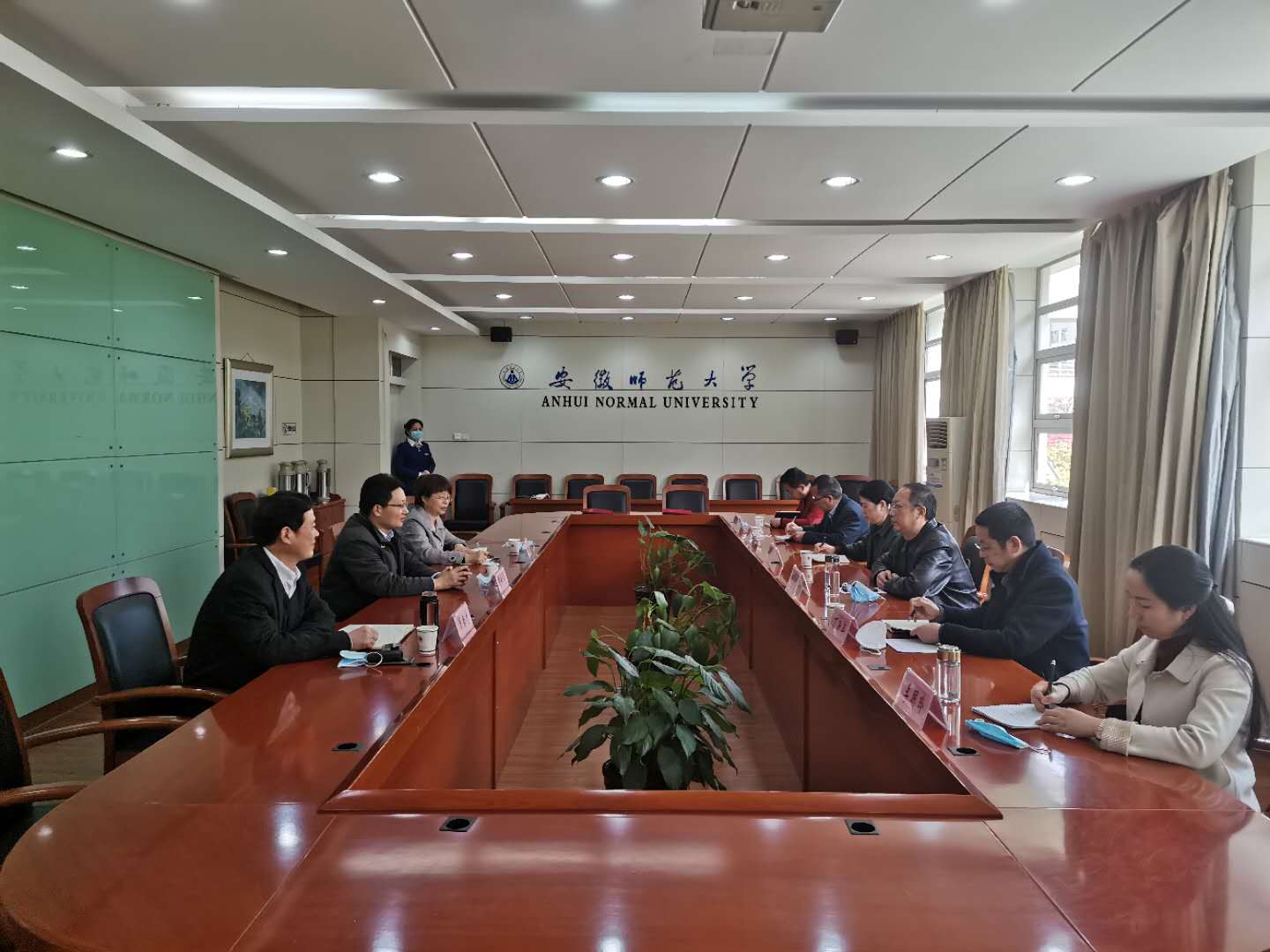 我校与巢湖学院签订联合培养硕士研究生协议