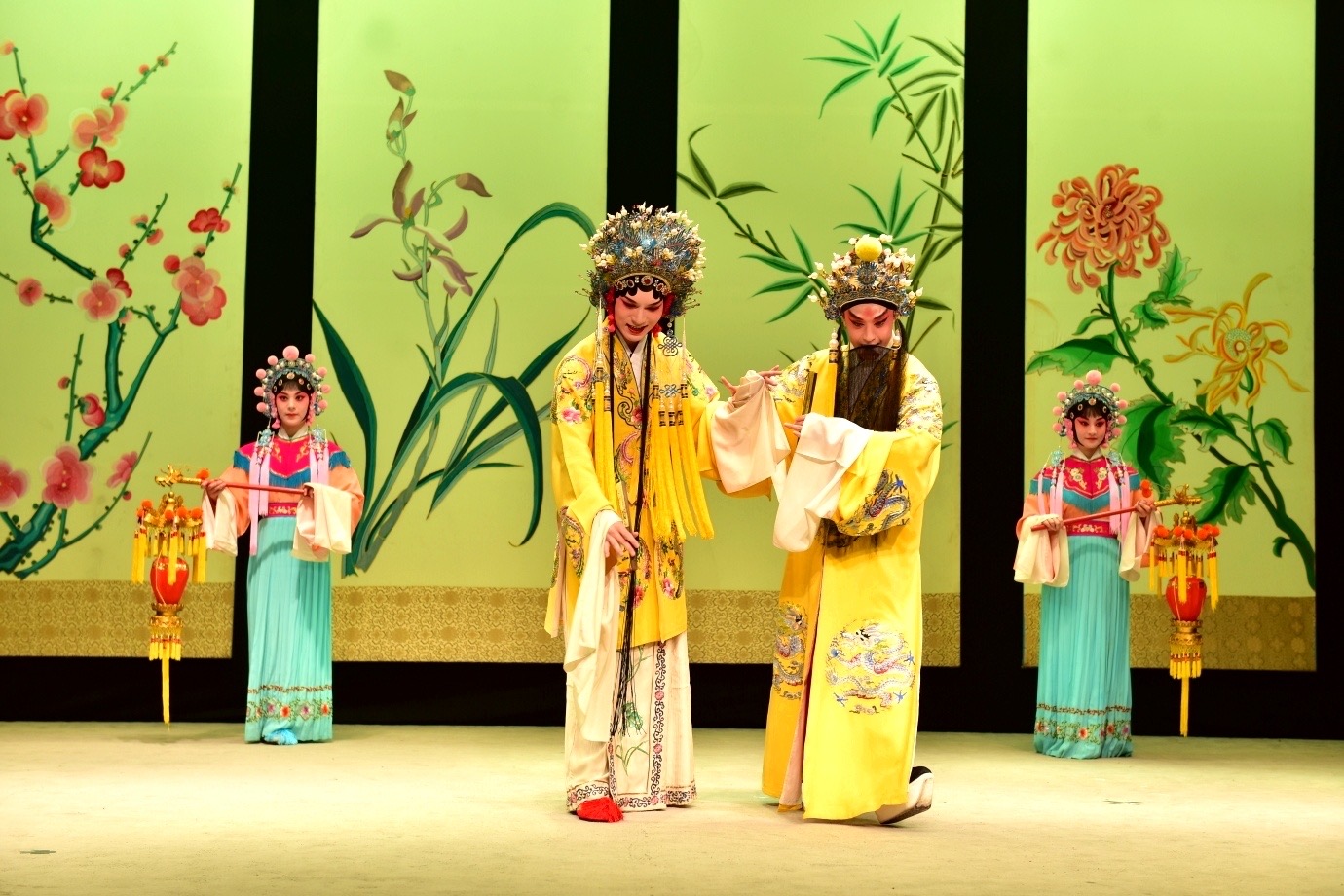 从剧院走入“云”端，我校与上海昆剧团合作打造学生版《长生殿》预热启动