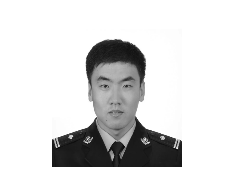 位洪明校友被追授“中国青年五四奖章”