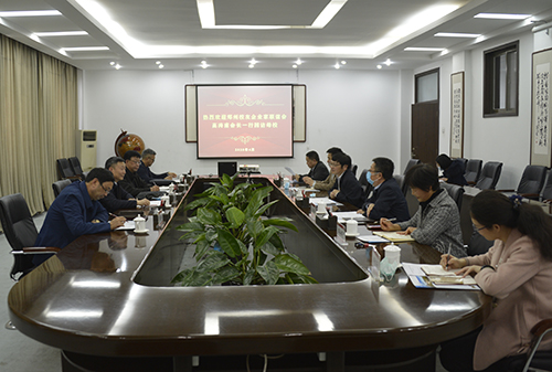 我校郑州校友企业家联谊会会长高涛甫一行回访母校