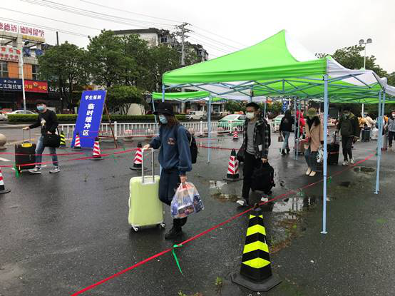 江苏大学春季学期研究生返校复学工作顺利进行