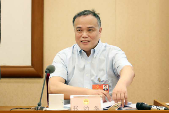 全国人大代表、南华大学校长张灼华在十三届全国人大三次会议建言献策
