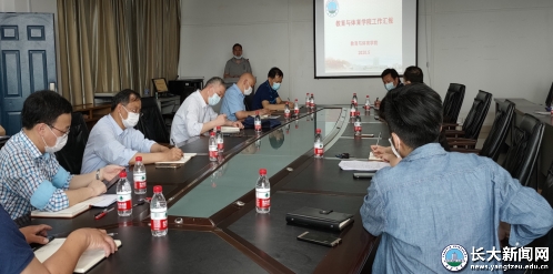 冯征到教育与体育学院调研指导工作