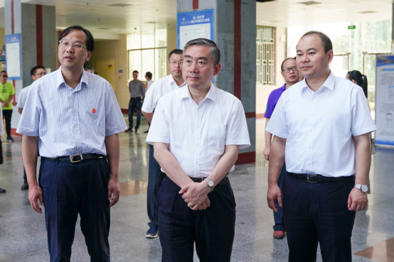 蒋昌忠一行来南华大学调研，朱健参加
