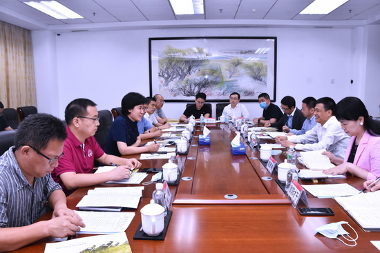 广东恒健投资控股有限公司来访我校洽谈合作