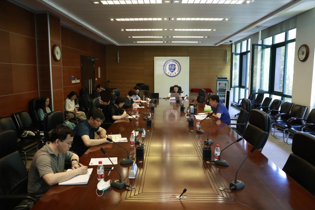 天津大学召开特色新型智库建设座谈会