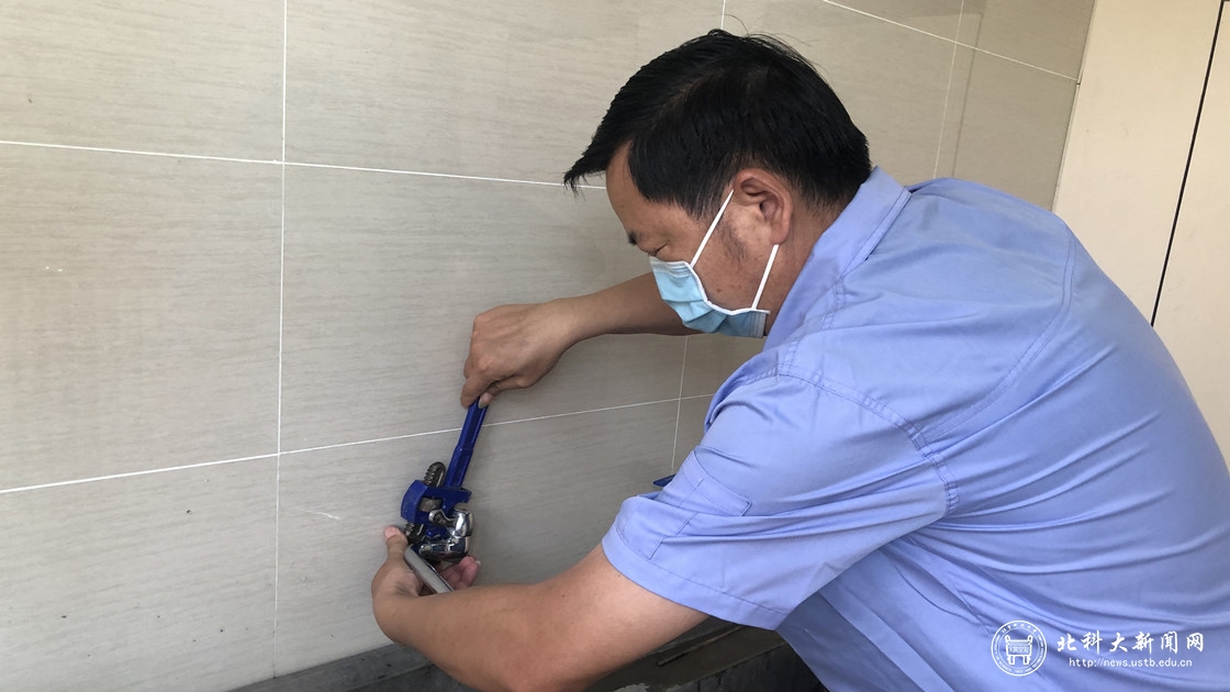 后勤员工全力以“复”迎接你