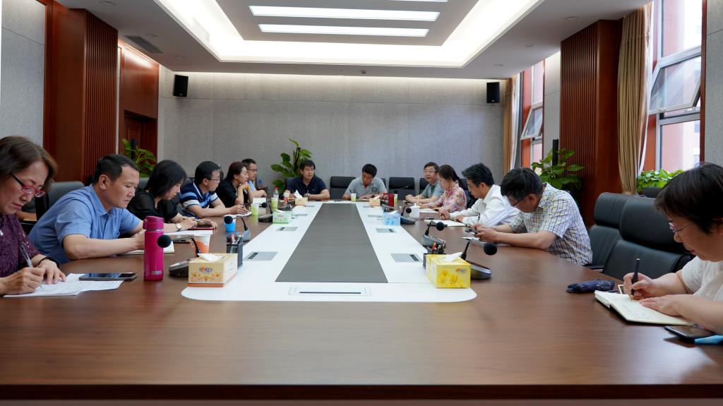 【第一时间】我校召开2020年高考评卷工作筹备会