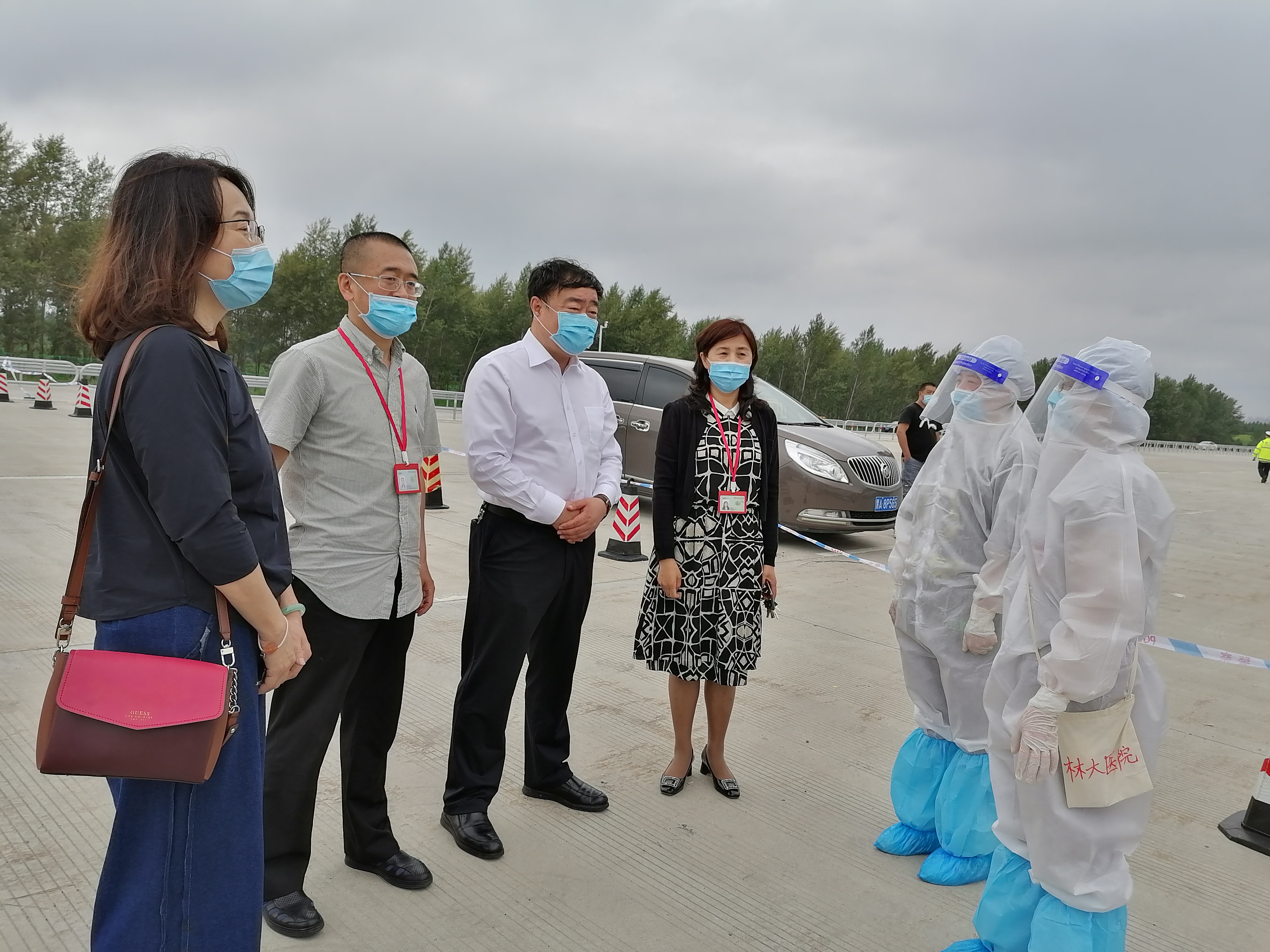 【抗疫|东林行动】校医院圆满完成高速路口测温任务