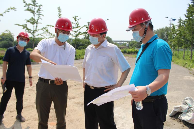 校长乔建永检查指导沙河校区建设工作