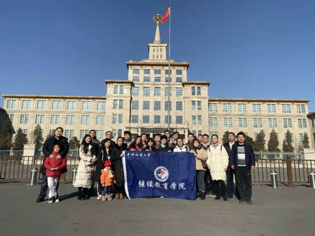 2019级校本部学生参观军事博物馆