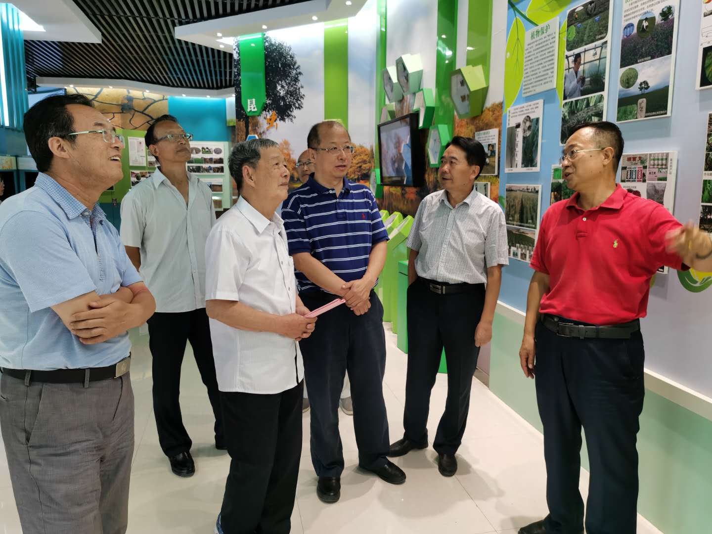 李召虎傅廷栋一行赴甘肃调研油菜产业发展并考察油菜西北夏繁基地