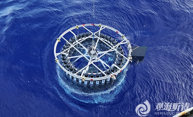 “东方红3”船成功完成船载科考设备万米水深性能海试任务