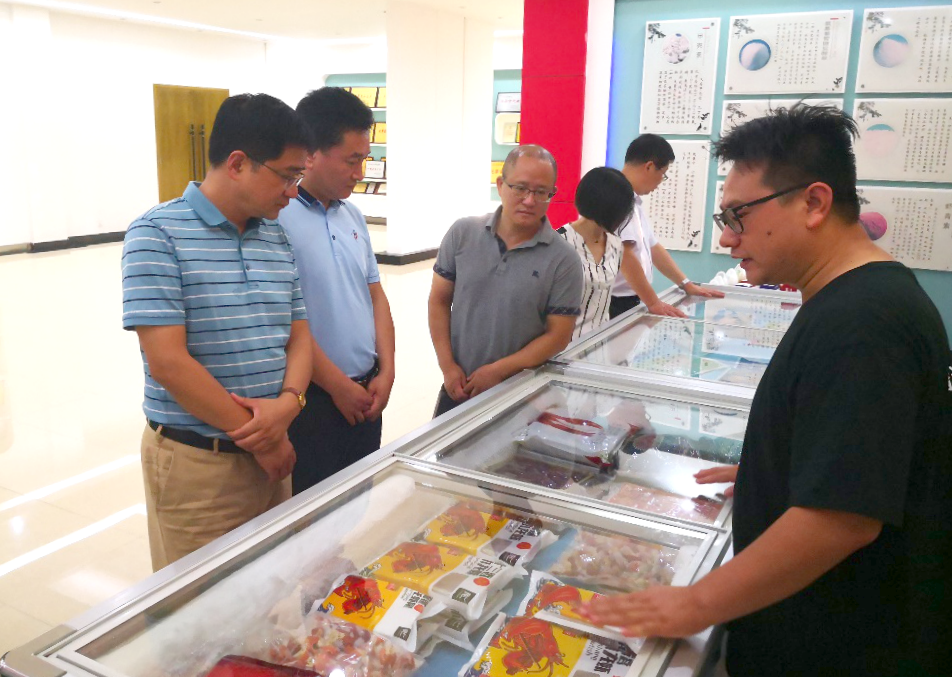 理学院等单位赴潜江市启动“乡村振兴荆楚行”活动
