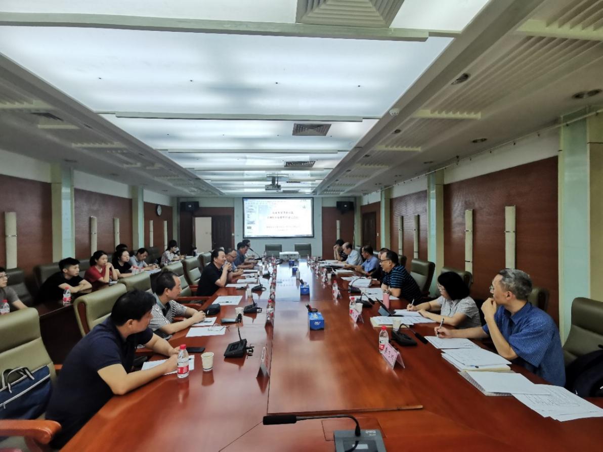 我校渭水校区21号学生公寓项目完成可行性研究报告评审工作