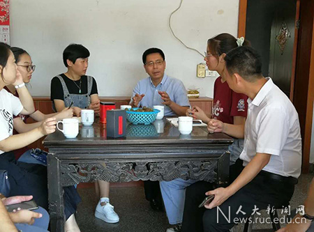 郑水泉副书记看望“千人百村”学生社会实践杭州团队