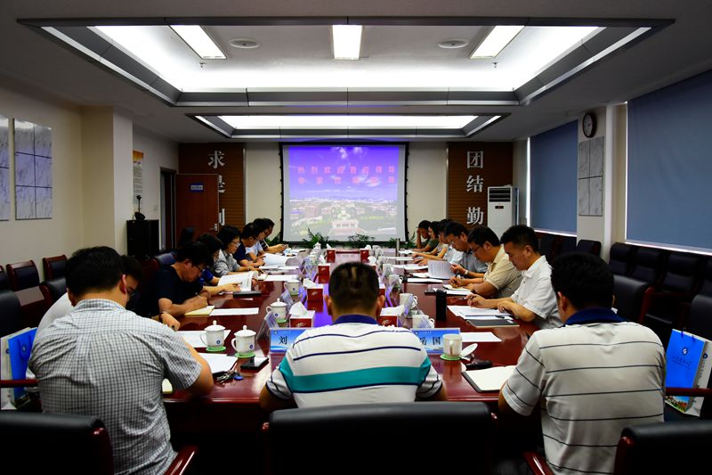 山东省研究生教育创新发展调研座谈会在我校召开