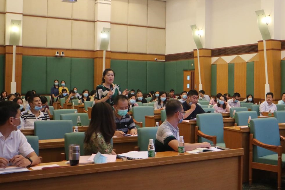 我校召开新学期国际合作与交流工作布置会