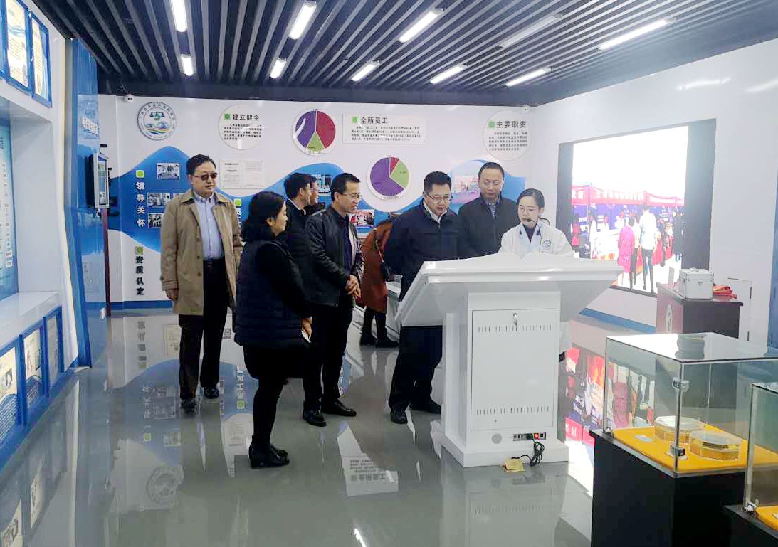 副校长李卫海带队赴兰州市食品药品检验所院士专家工作站调研