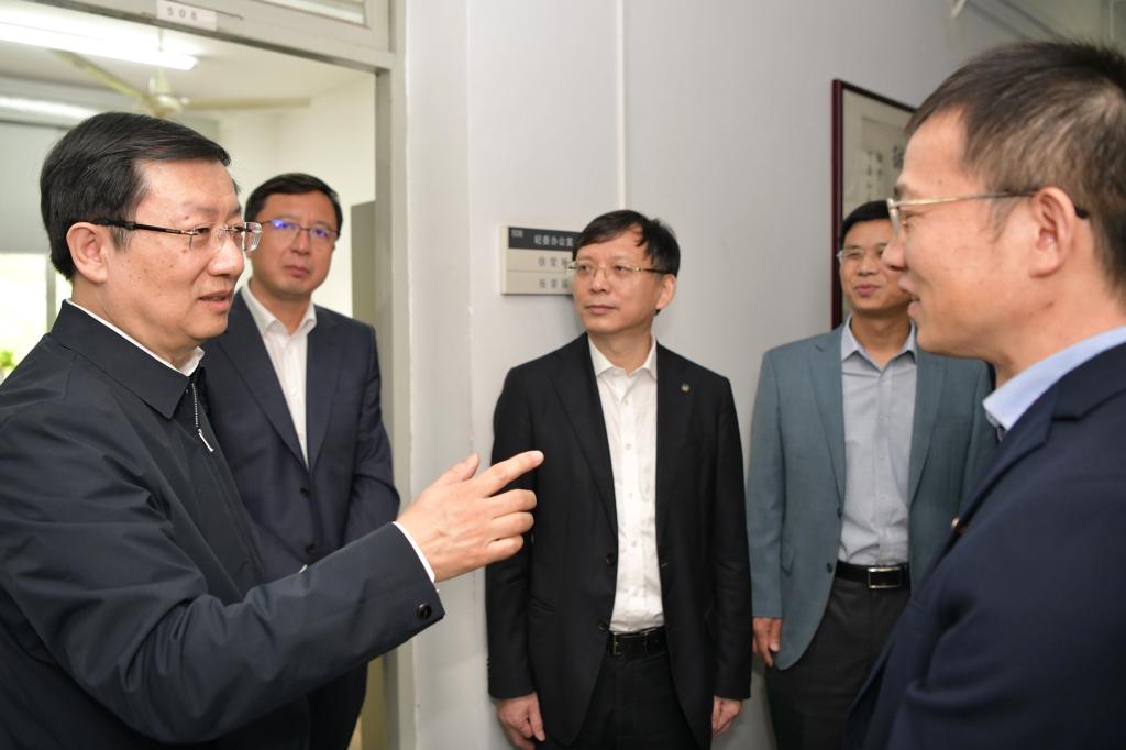 刘学新来同济大学调研