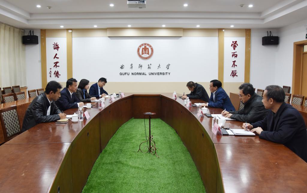 山东工商学院来校考察交流