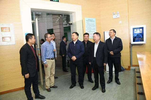 全国高校学生信息咨询与就业指导中心主任刘玉光一行来我校调研