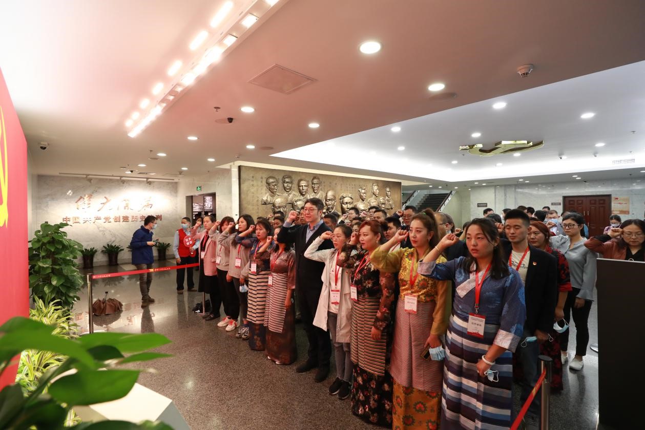 华东师大以干部培训助推脱贫攻坚：日喀则文旅人才走进上海
