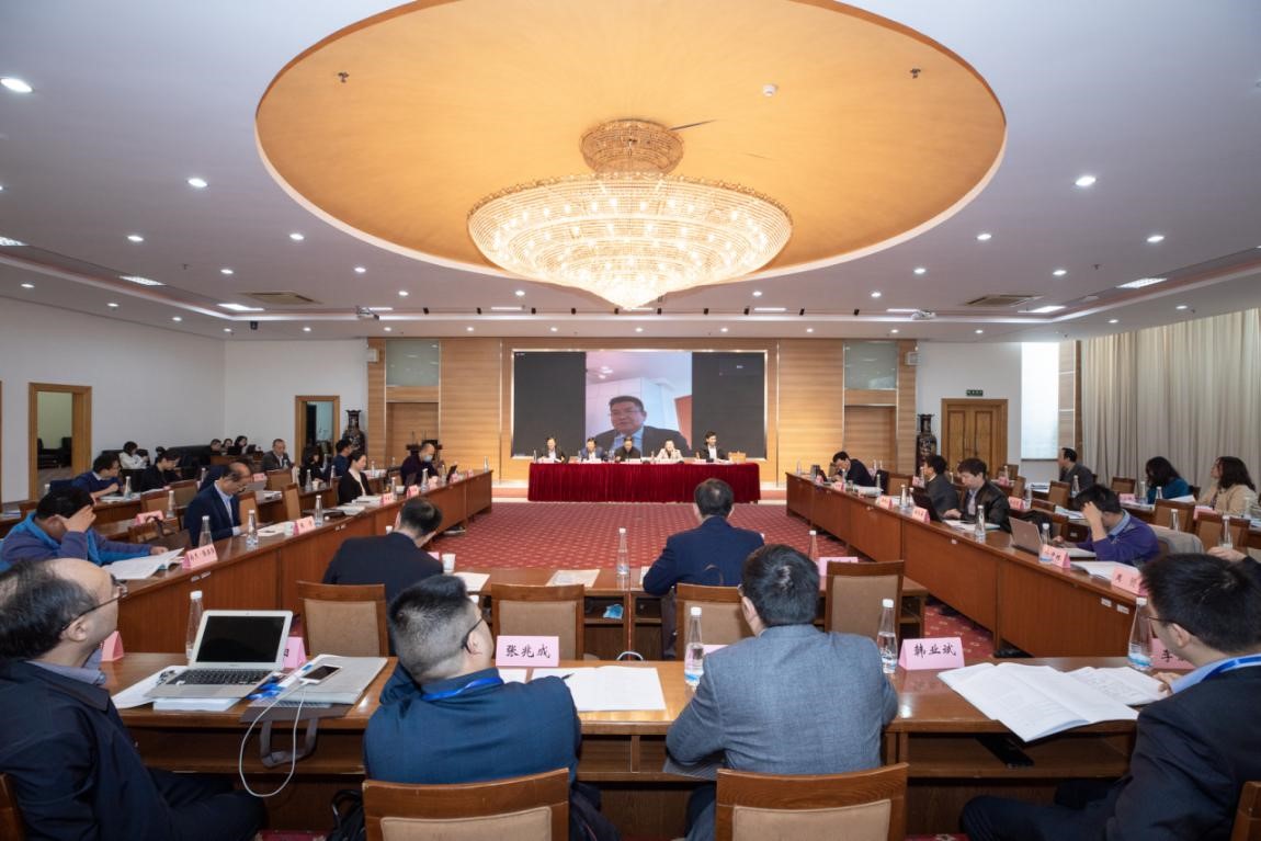 “法治发展与区域治理现代化”国际学术研讨会在我校召开
