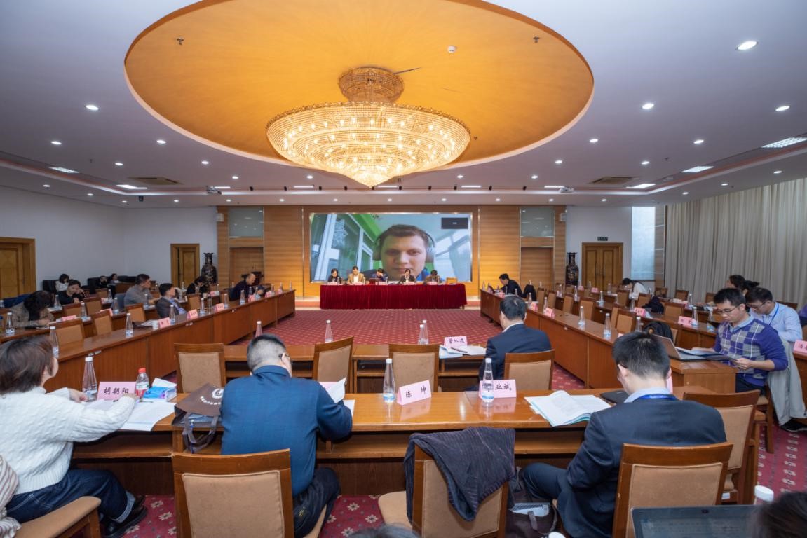 “法治发展与区域治理现代化”国际学术研讨会在我校召开