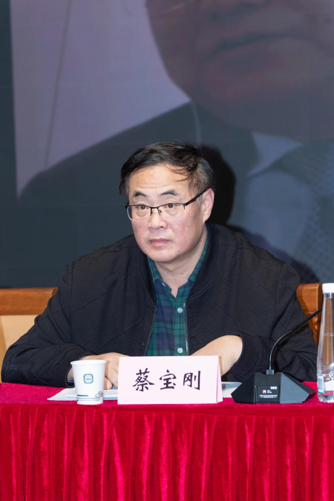 “法治发展与区域治理现代化”国际学术研讨会在我校召开