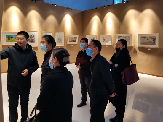 秋实累童意浓——学前教育学院学生美术作品展开幕