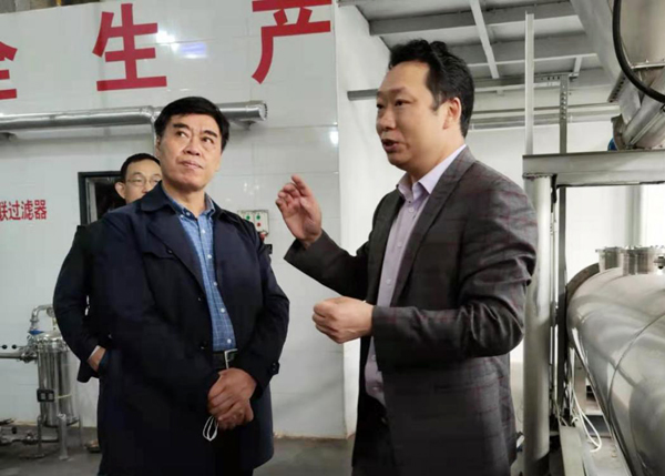 董仕节考察校友企业
