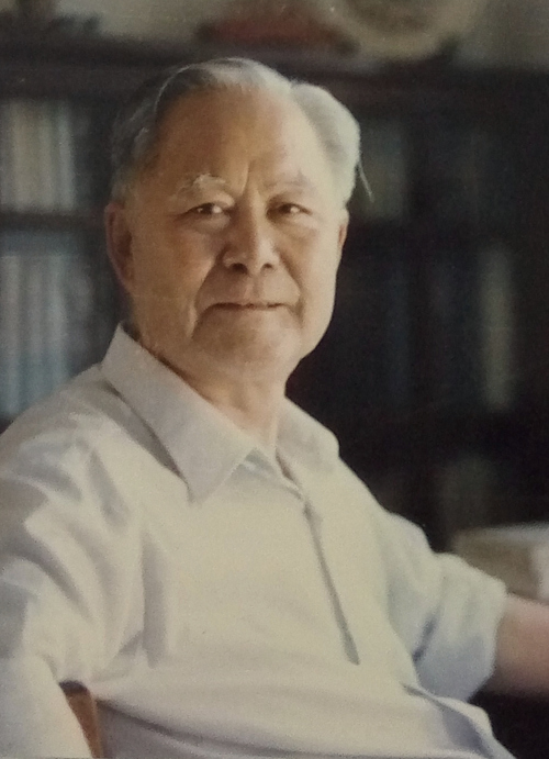 【忆山师名家】王明德：育人初心终不改星星之火已燎原