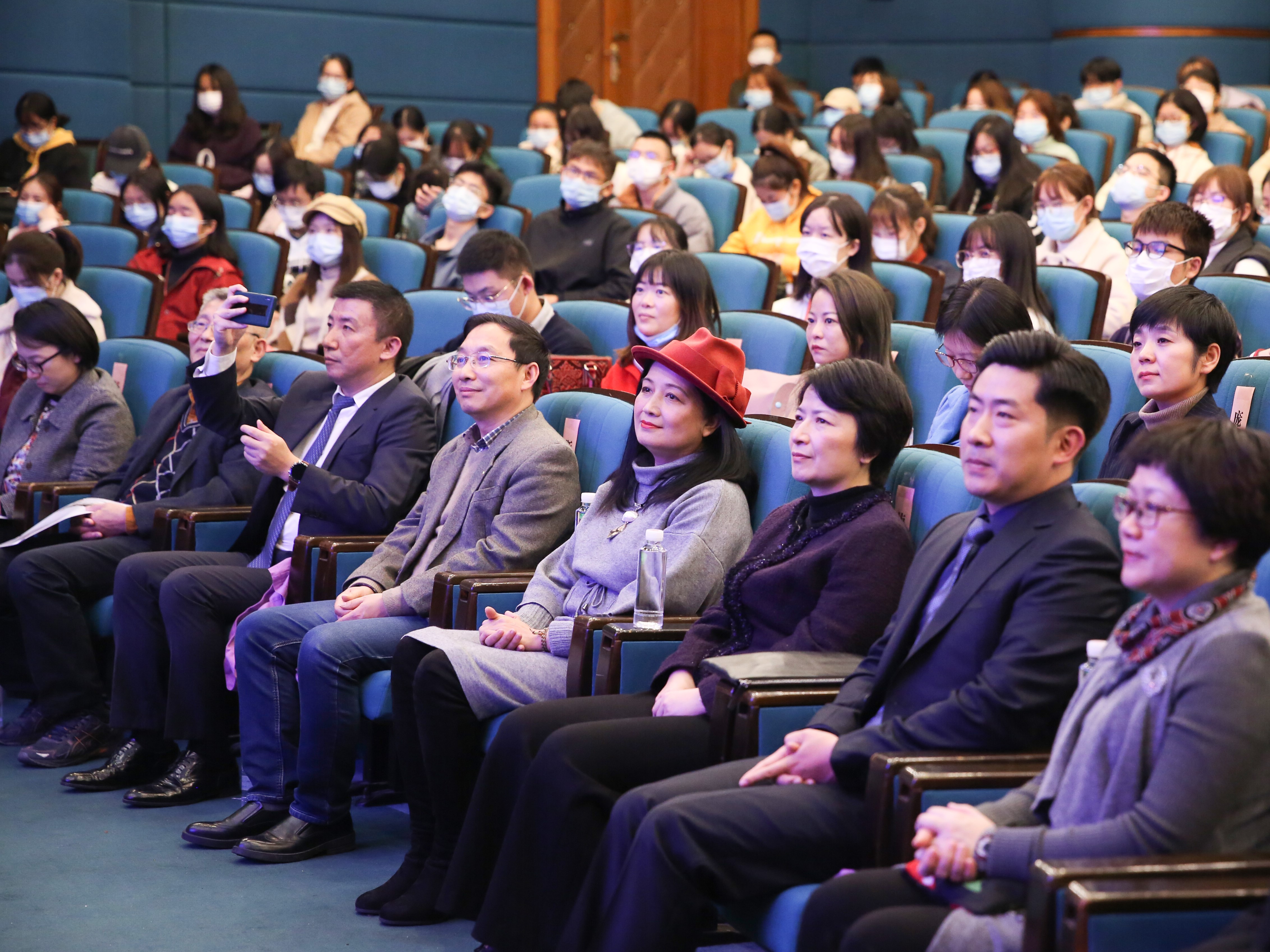 “安乔专项基金”捐赠仪式在华东师大举行