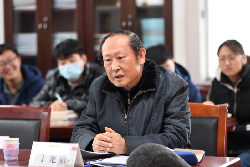 泰山学院举办家庭联产承包责任制的生命力与远景暨学习邓小平关于“农业改革和发展两个飞跃”思想学术座谈会